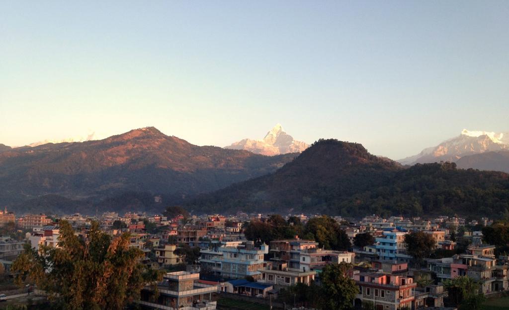 Hotel Tara Pokhara Exterior foto